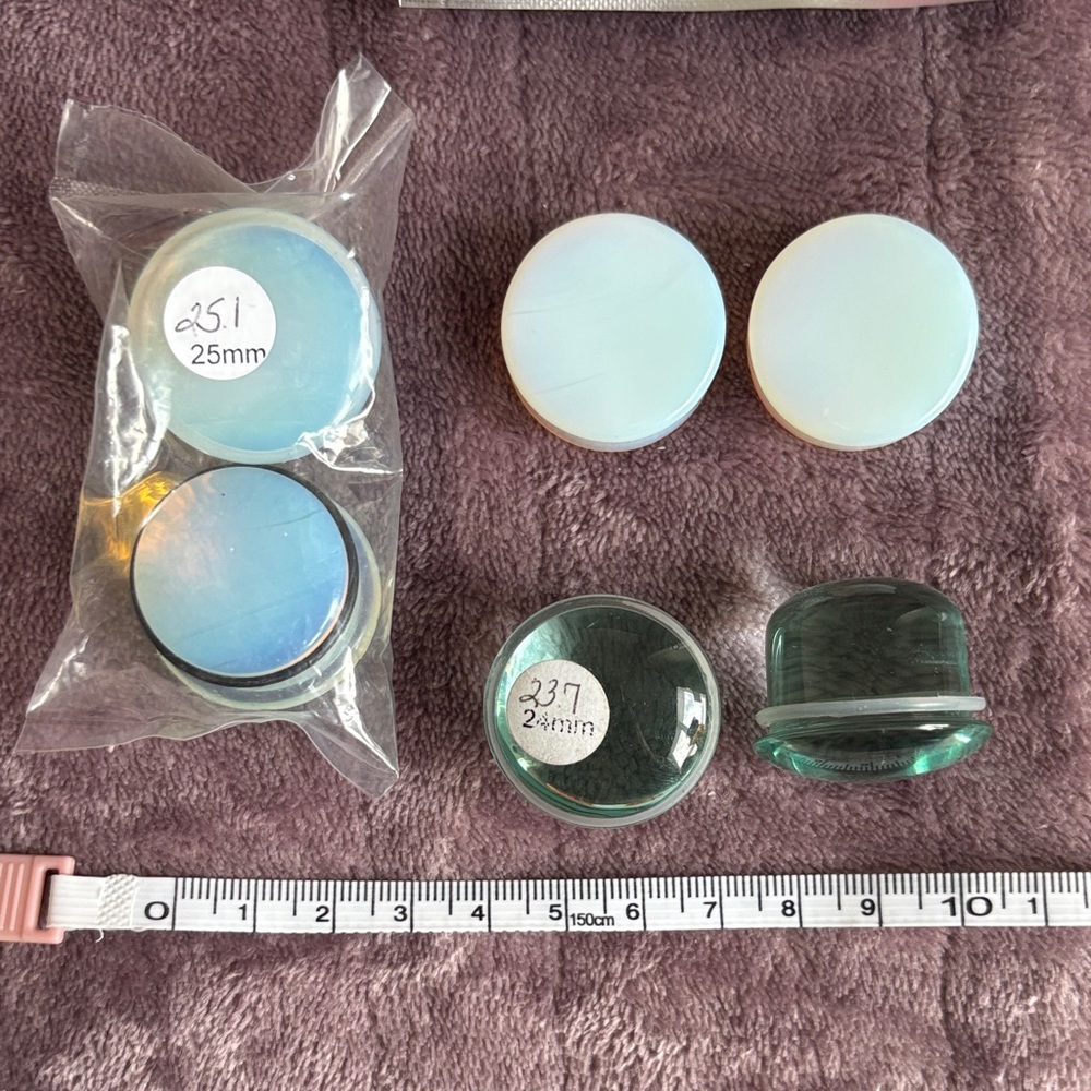 Glass Plugs